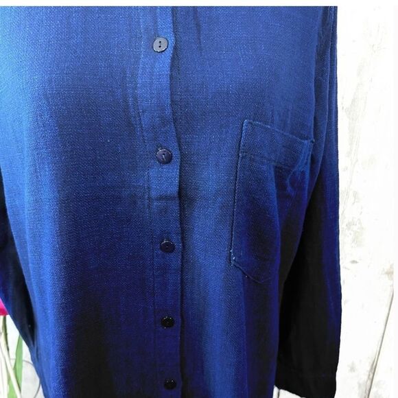 NEW Free People x Sandrine Rose Dark wash denim
Raw edge mandarin collar Shirt S - Picture 5 of 9